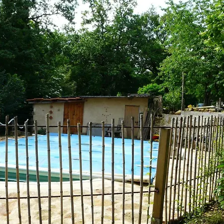 Hébergement de vacances La Guelta 820 Chemin De Lentignac 24510 Val De Louyre Et Caudeau