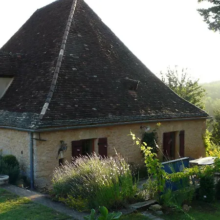 펜션 La Guelta Saint-Alvère